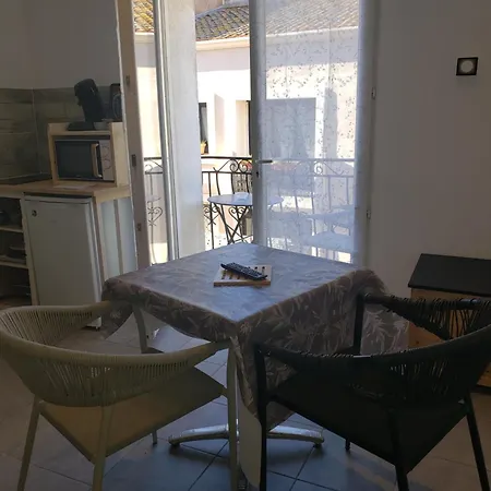Locmeze Apartment